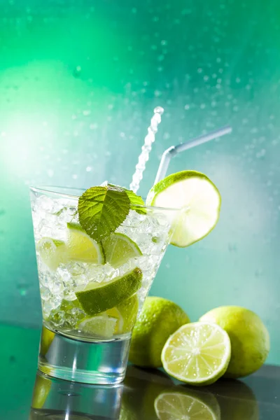 Mojito cocktail di klub — Stok Foto