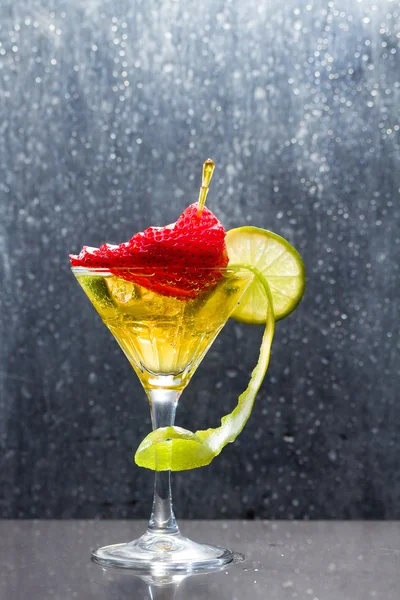 Cocktail Mojito al club — Foto Stock