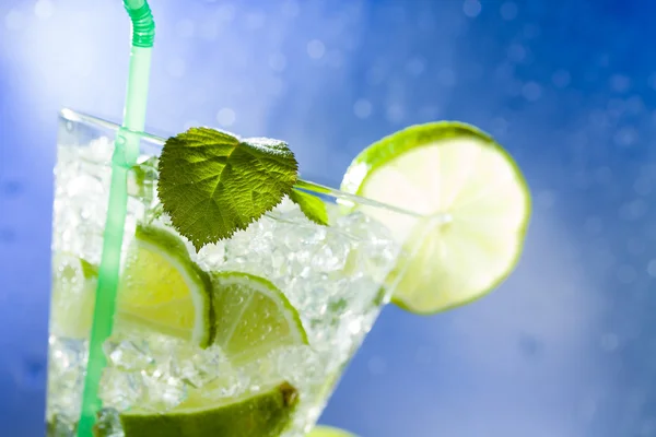 Mojito cocktail på klubben — Stockfoto