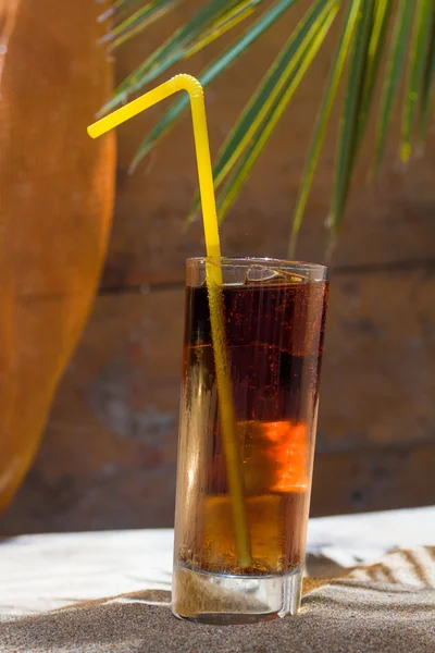 Glass of cola with ice — Stock Photo, Image