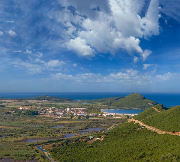 Het dorp van amoudia in epirus — Stockfoto