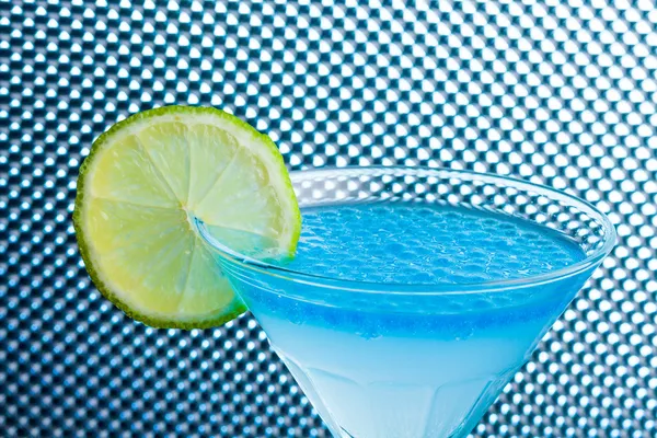 Cocktail com caviar de caracao azul — Fotografia de Stock