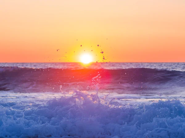 Sunset at Agios Ioannis beach in Lefkada — Stock Photo, Image