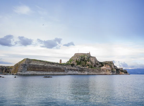 Hellenic temple and old castle at Corfu — Stock Photo, Image