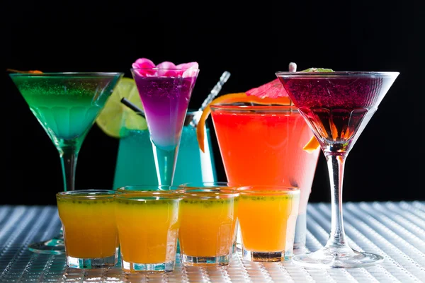 Cocktails mit Kaviar — Stockfoto
