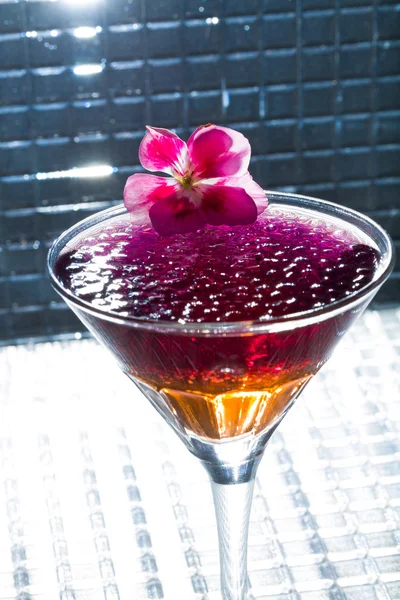 Cocktail met kaviaar en whisky — Stok fotoğraf