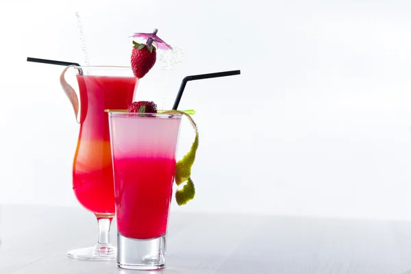 Fresh strawberry cocktail over white — Stock Photo, Image
