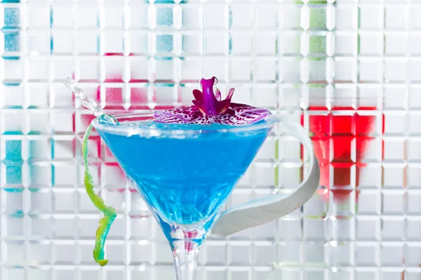 Miscela molecolare - Cocktail con caviale — Foto Stock