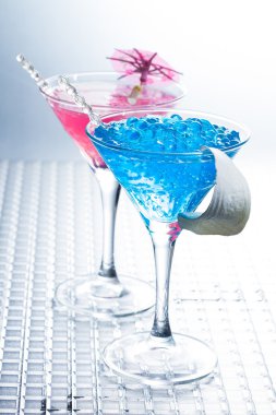 Moleküler mixology - havyar ile kokteyl 