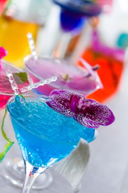 Moleküler mixology - havyar ile kokteyl 