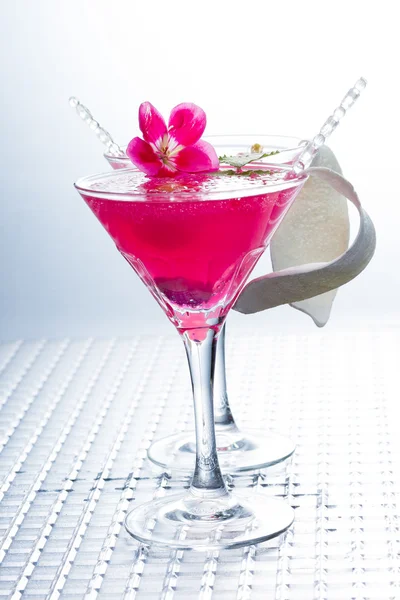 Molecular mixology - Cocktail with caviar — Stock Photo, Image