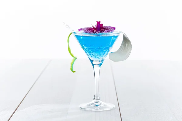 Molekulare Mixologie - Cocktail mit Kaviar — Stockfoto