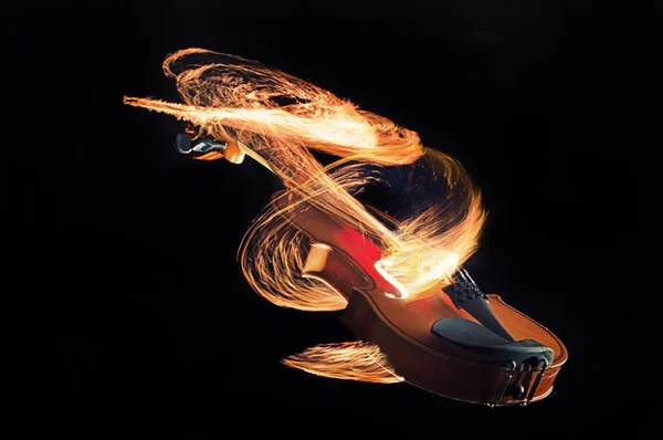 火の選択と集中のバイオリン — ストック写真