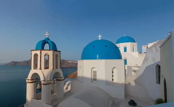 Koepelkerk in santorini Griekenland — Stockfoto