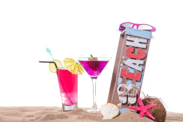 Cocktail am Strand - molekulare Mixologie — Stockfoto