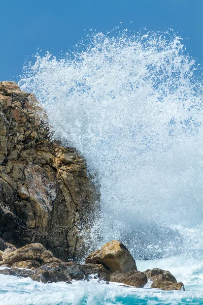 Dzikiej plaży na wyspie lefkas w Grecji — Zdjęcie stockowe