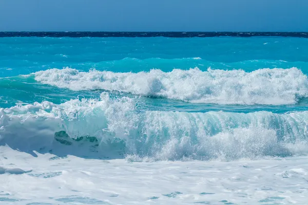 Wild strand van het eiland lefkas in Griekenland — Stockfoto