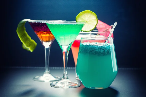 Vier Cocktails mit Kaviar — Stockfoto
