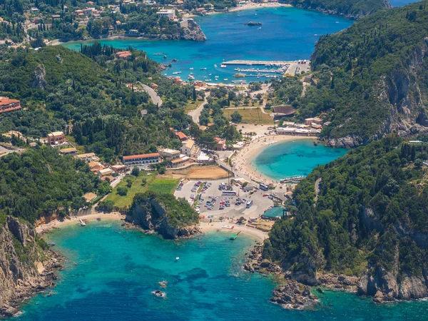 La bahía de Paleokastritsa en Corfú Grecia —  Fotos de Stock