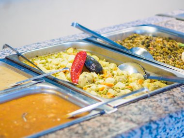 Restoranda yemek büfesi