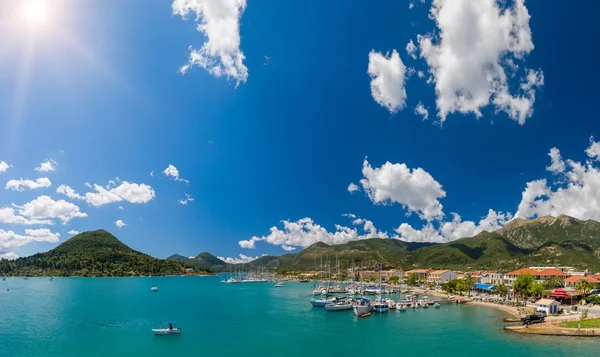 Puerto de Nidri en Lefkas Grecia — Foto de Stock