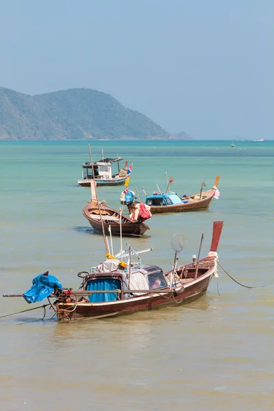 Boot in phuket thailand — Stockfoto