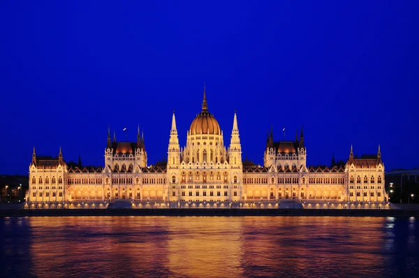 Parliament of budapest — стоковое фото