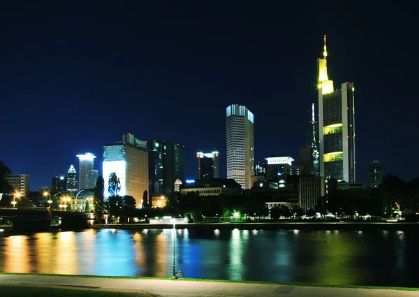 Frankfurt am Main in der Nacht — Stockfoto