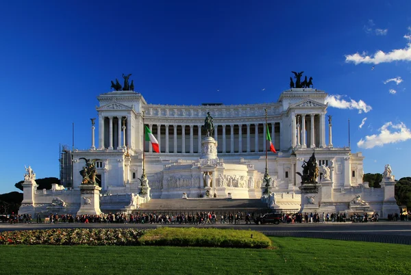National monument to Victor Emmanuel II Rome, Italy — Stock Photo, Image