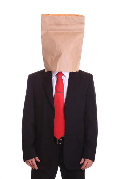 Człowiek z papierowymi torbami na głowie — Zdjęcie stockowe