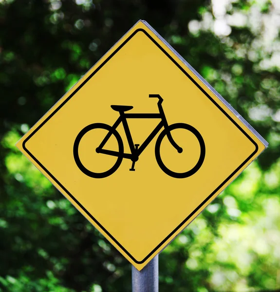 Etichetta stradale gialla con pittogramma ciclopedonale — Foto Stock