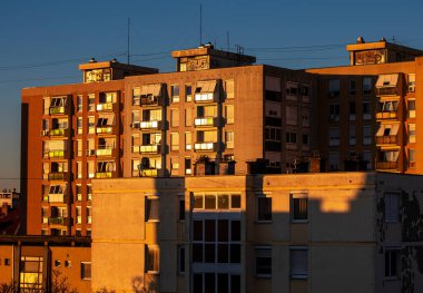 Doğu-Avrupa 'daki eski Sovyet beton bloklu evler