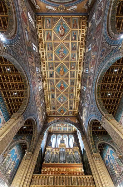 Pecs Ungheria Dicembre 2021 Interno Della Basilica San Pietro San — Foto Stock