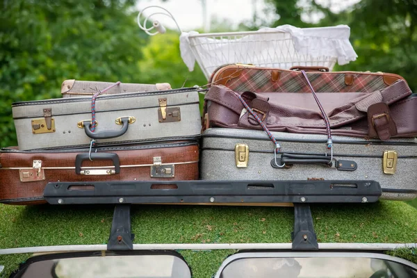 Top Car Full Suitcases Ready Travel — Stock Photo, Image