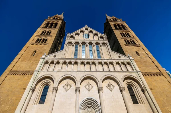 Kathedrale Mit Vier Türmen Pecs Ungarn — Stockfoto