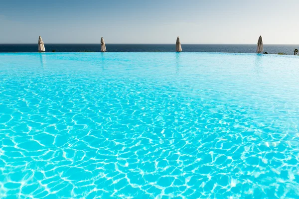 Infinity pool — Stock Photo, Image