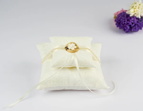 Beautiful pillow for wedding rings — Stock Photo, Image