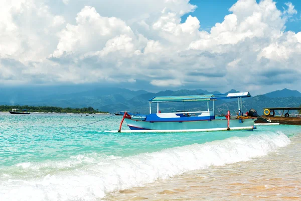 Isla del paraíso tropical — Foto de Stock