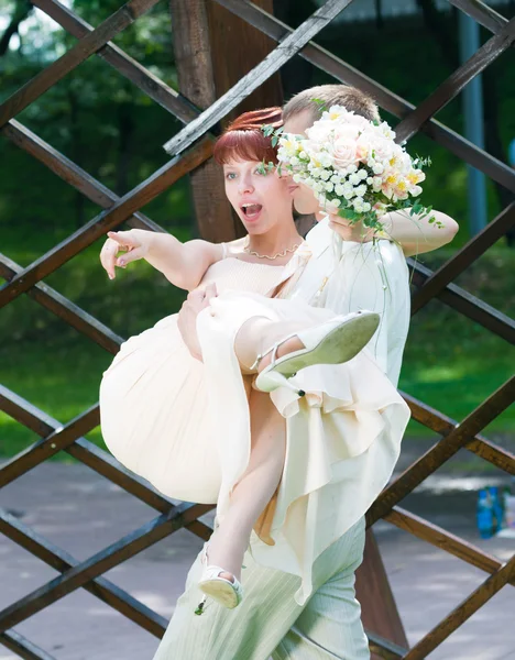 Young wedding couple — Stock Photo, Image