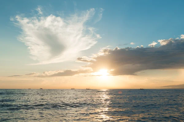 Ove Oceanu Spokojnego słońca — Zdjęcie stockowe
