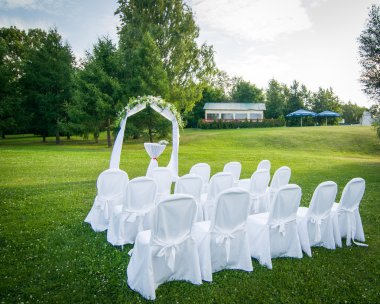 açık havada düğün töreni