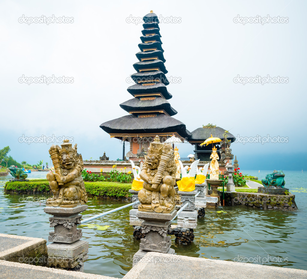 Water temple at Bratan lake