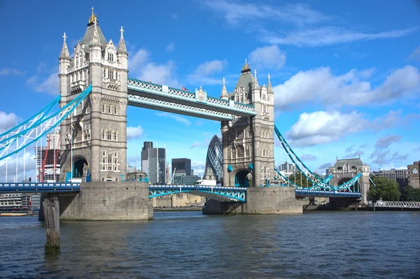 Tower Bridge in London — Stock Photo, Image