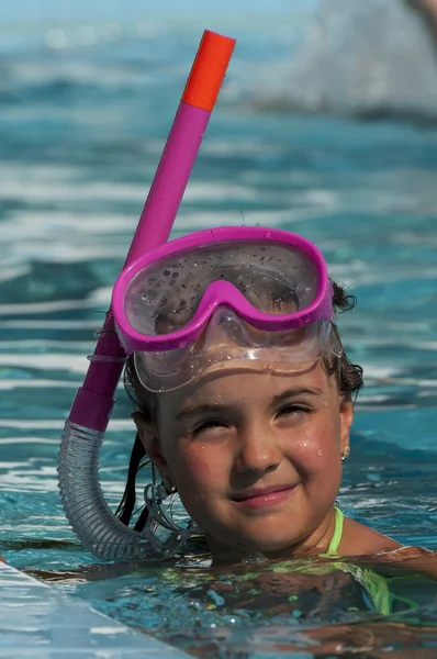 Little girl with a mask for diving — Stock Photo, Image