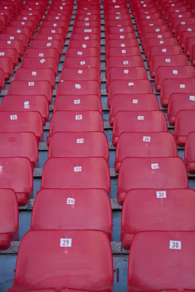 Sedili dello stadio sul basamento — Foto Stock