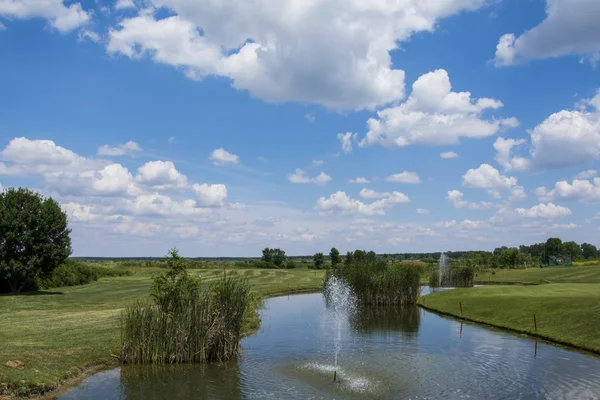 Golfové hřiště — Stock fotografie