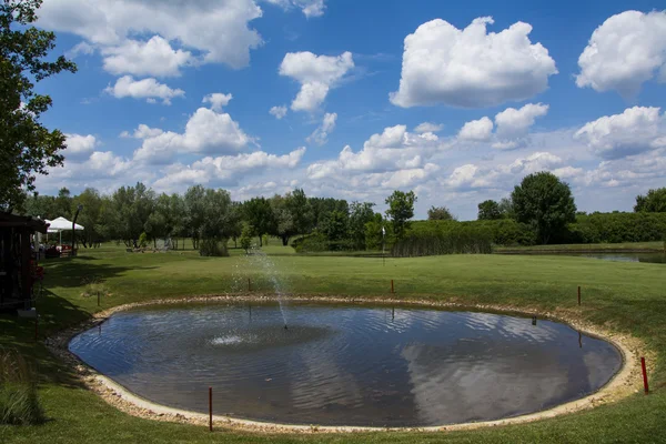 Golfplatz — Stockfoto