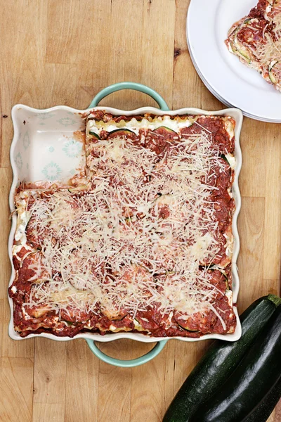 Läckra zucchini lasagne — Stockfoto