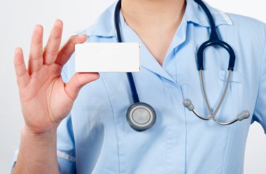 genç bir kadın doktor veya sağlık profesyonel gösteren kutusu içerik için yer ile tıp