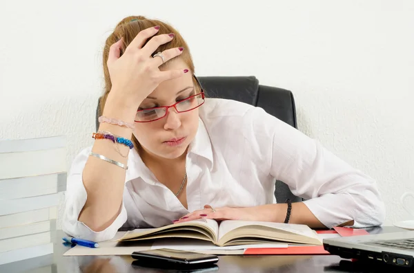 Cute chubby girl preparing for exams — Stock Photo, Image